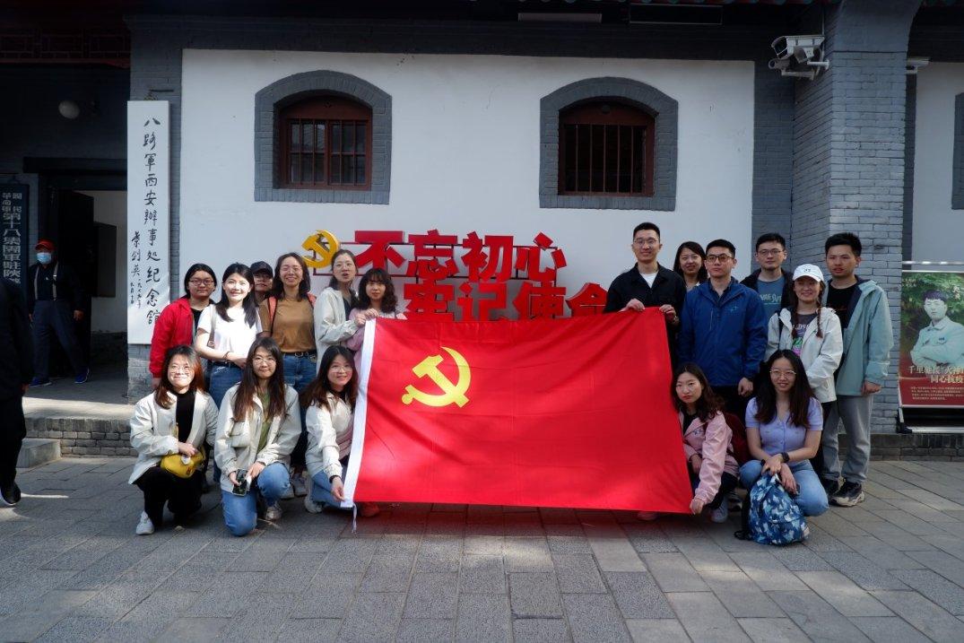 卫报:纽卡批准特里皮尔与拜仁谈判,球员已接受拜仁的个人条款